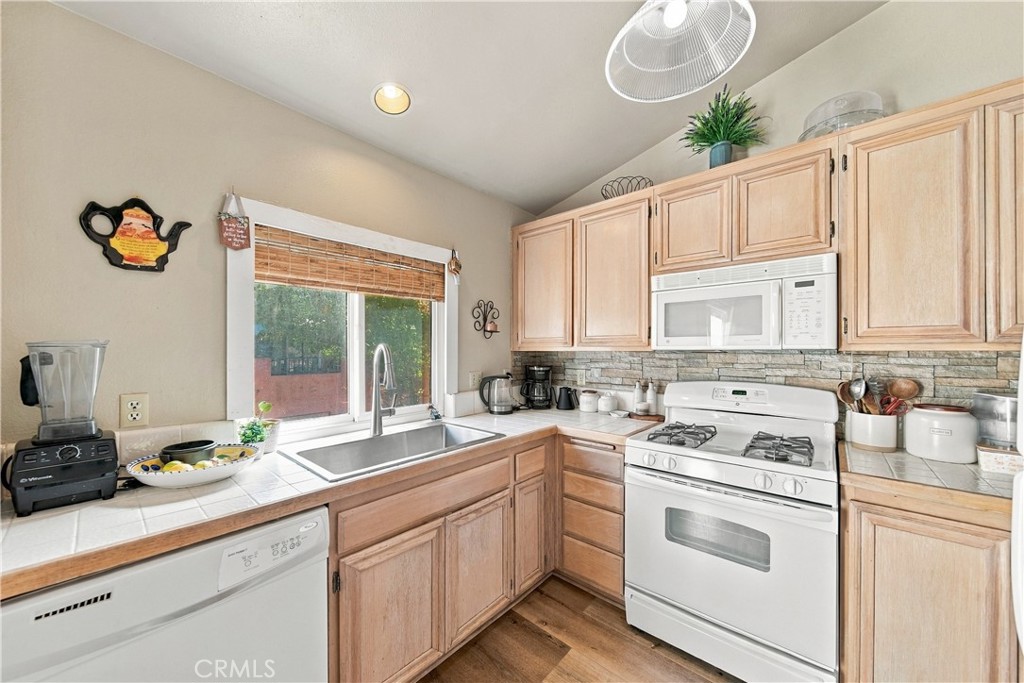 22617 Copper Hill 118 Property Photo 10