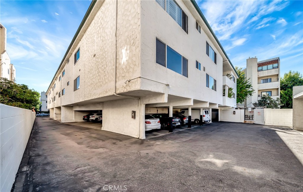 5315 Zelzah Property Photo 30