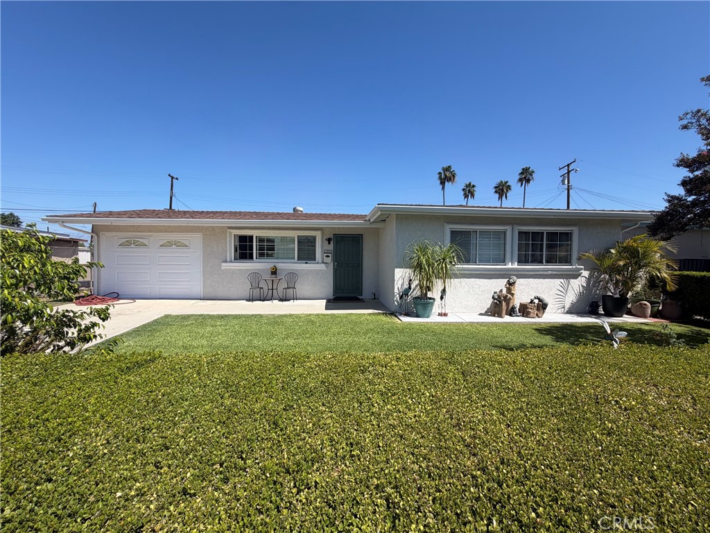 15719 Wedgeworth Drive Property Photo 1