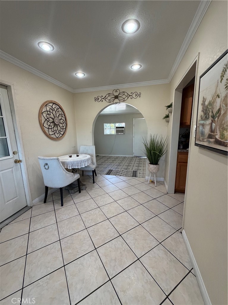 15719 Wedgeworth Drive Property Photo 6