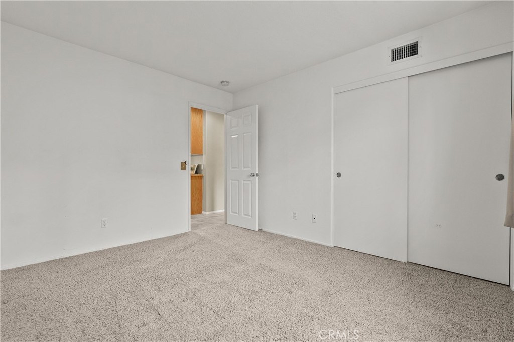 28712 Park Woodland Property Photo 23
