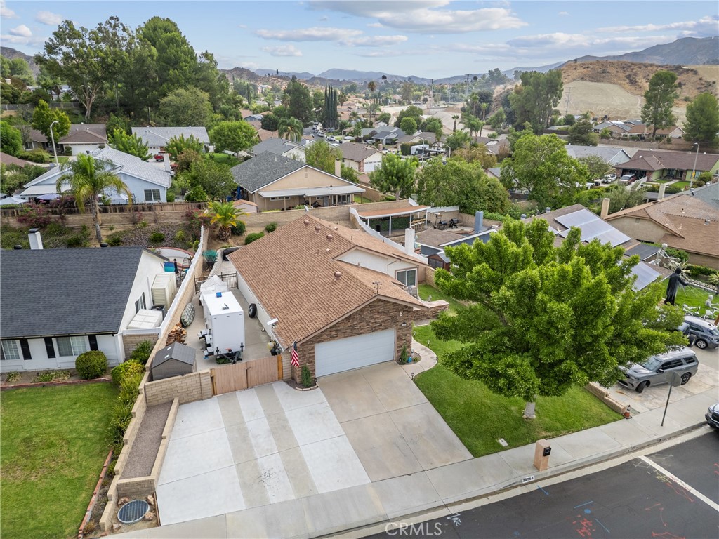 20755 Benz Property Photo 1