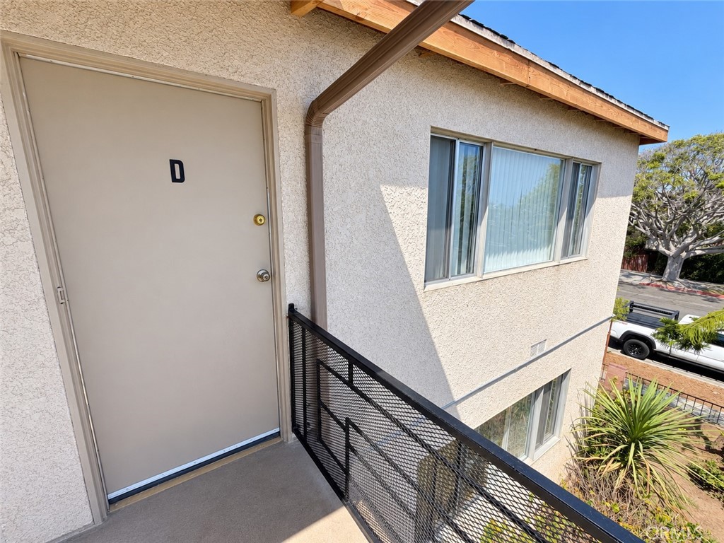 1808 10th Street D Property Photo 2