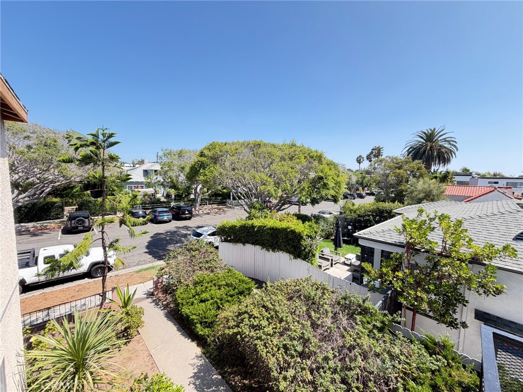 1808 10th Street D Property Photo 4