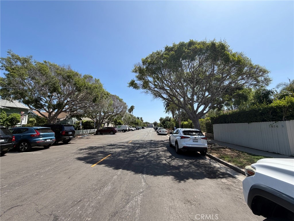 1808 10th Street D Property Photo 6