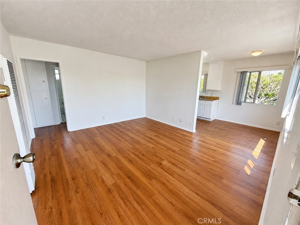 1808 10th Street D Property Photo 9