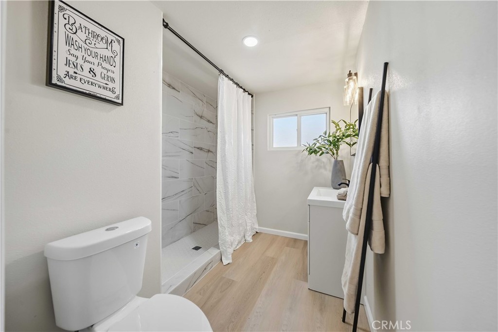 38615 22nd E Property Photo 10