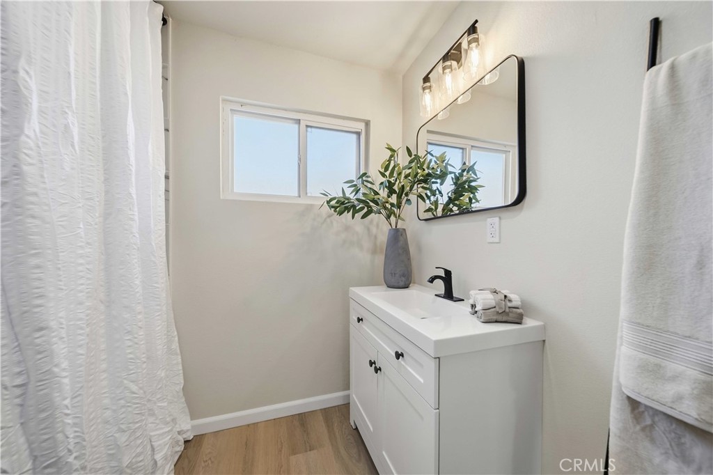 38615 22nd E Property Photo 11