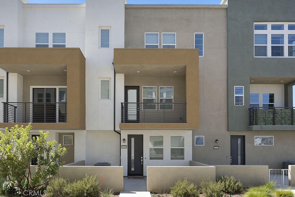 26989 Hummingbird Property Photo 2