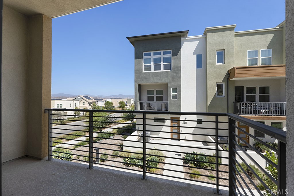 26989 Hummingbird Property Photo 22