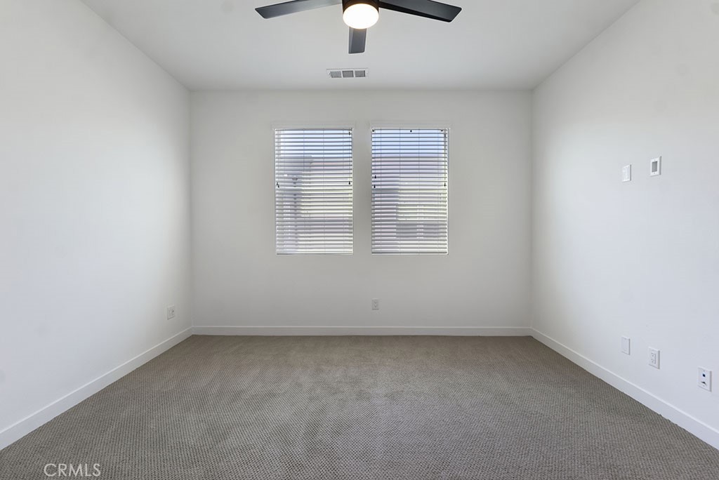 26989 Hummingbird Property Photo 23