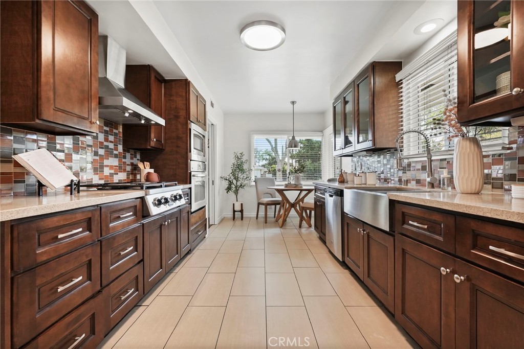 2025 Yorba Drive Property Photo 12