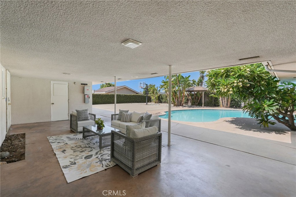 2025 Yorba Drive Property Photo 48