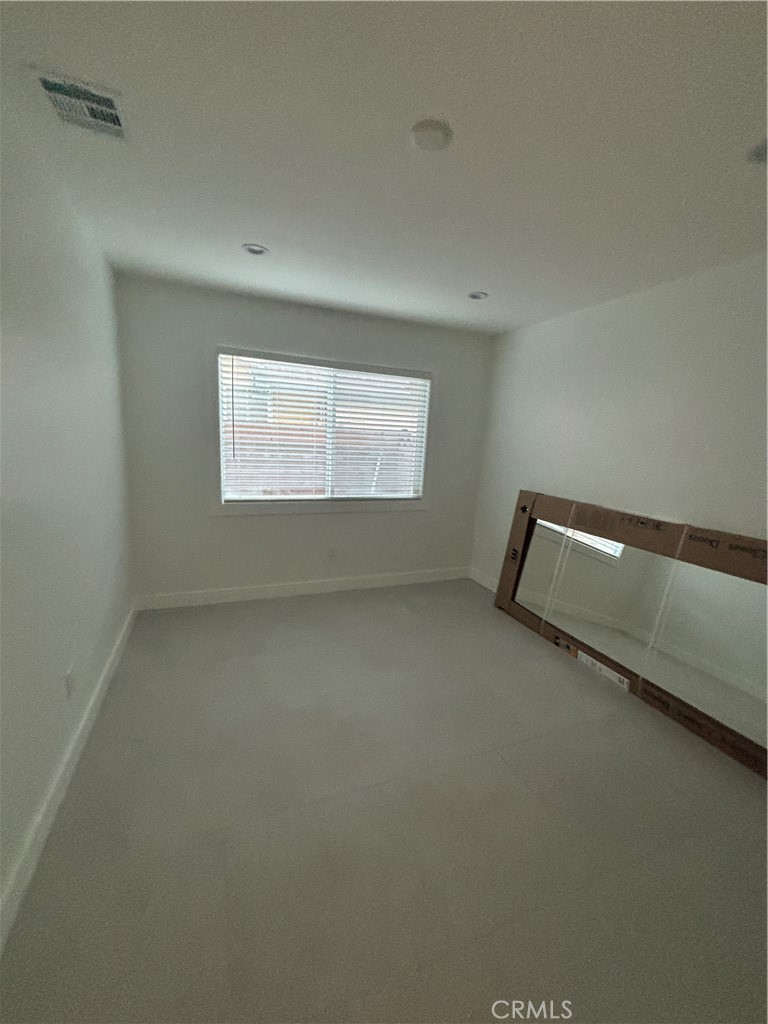 23453 Mobile Property Photo 11