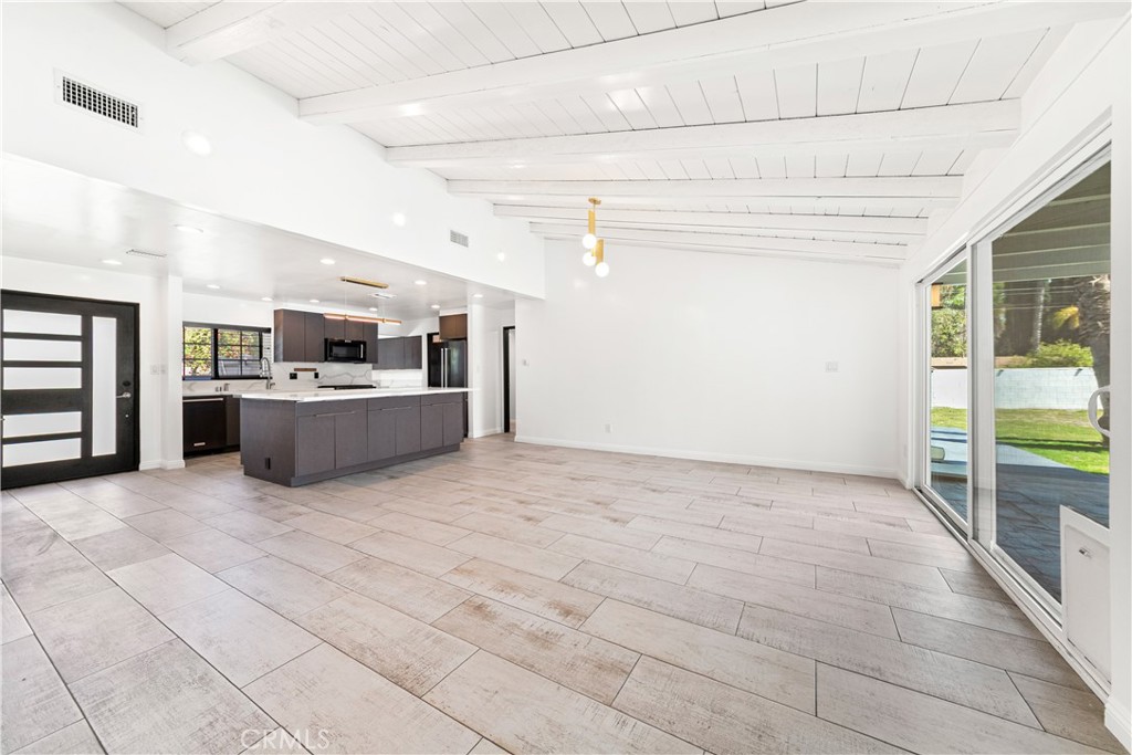 17600 Stare Street Property Photo 1