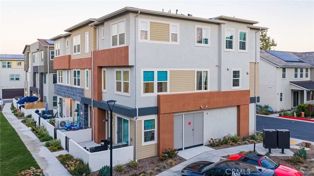 27131 Observation Court Property Photo 1
