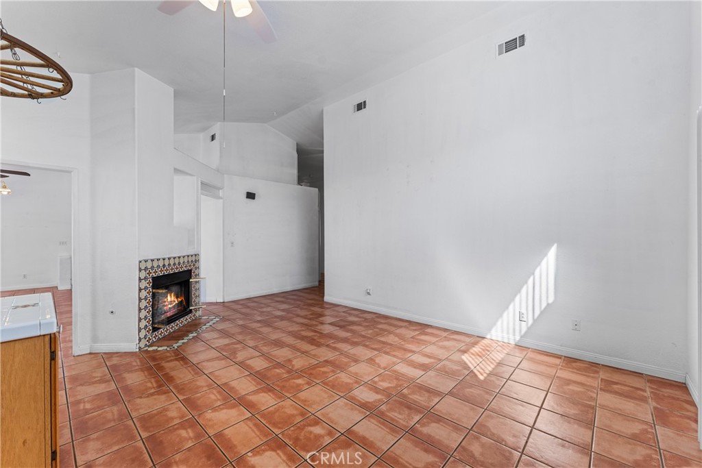5546 Laurel Avenue Property Photo 11