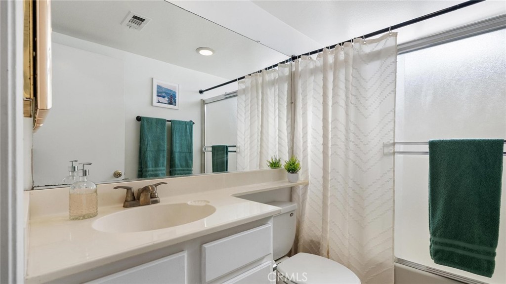 22905 Banyan 228 Property Photo 27