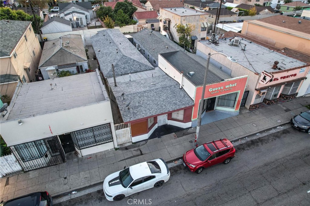 5724 E Beverly Boulevard Property Photo 4