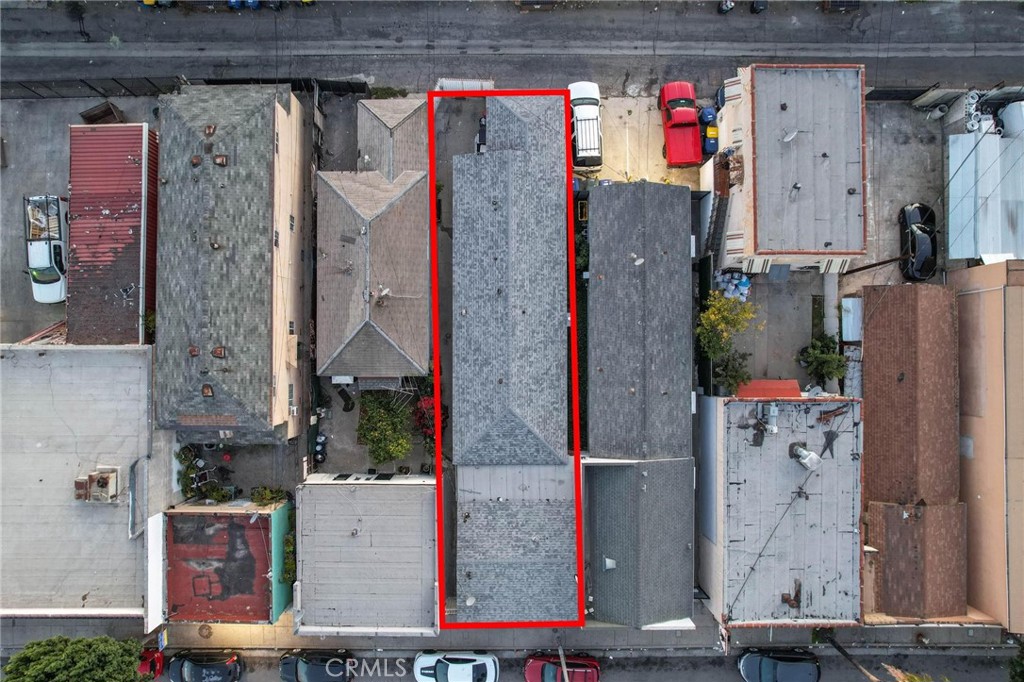 5724 E Beverly Boulevard Property Photo 6