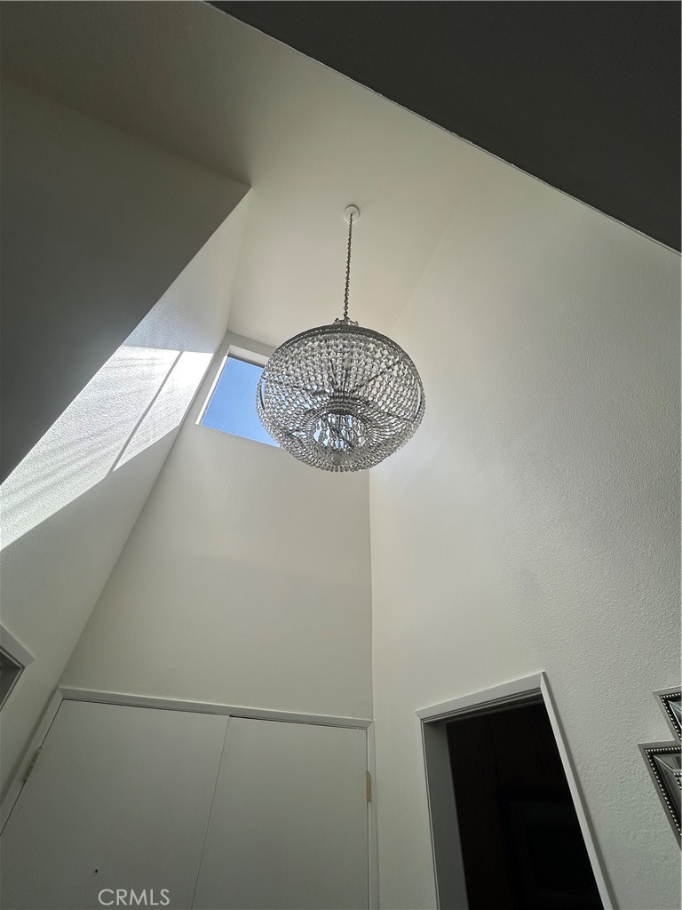 5440 Lindley Avenue 310 Property Photo 1