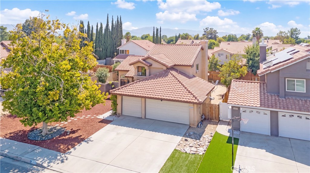 37909 Smoke Tree Property Photo 2