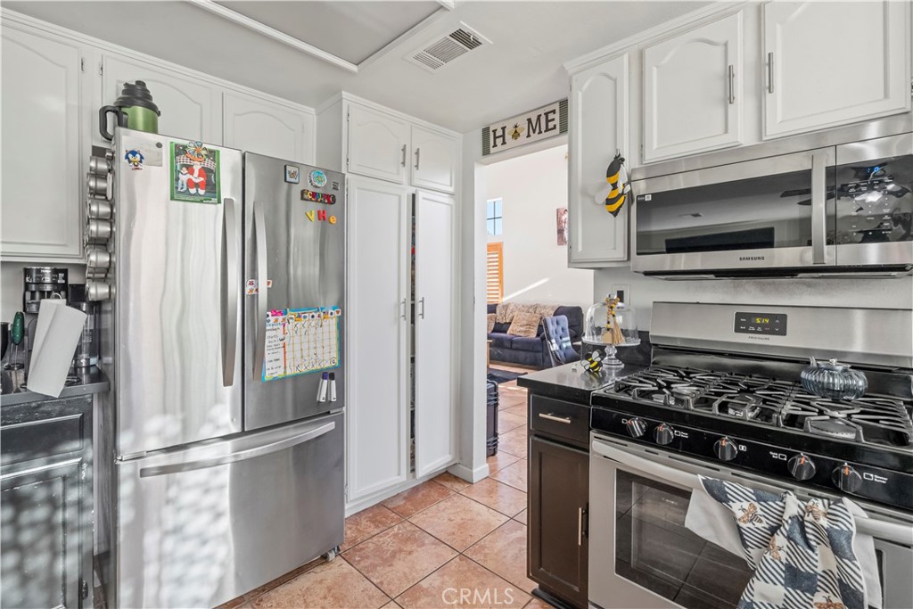 37909 Smoke Tree Property Photo 9