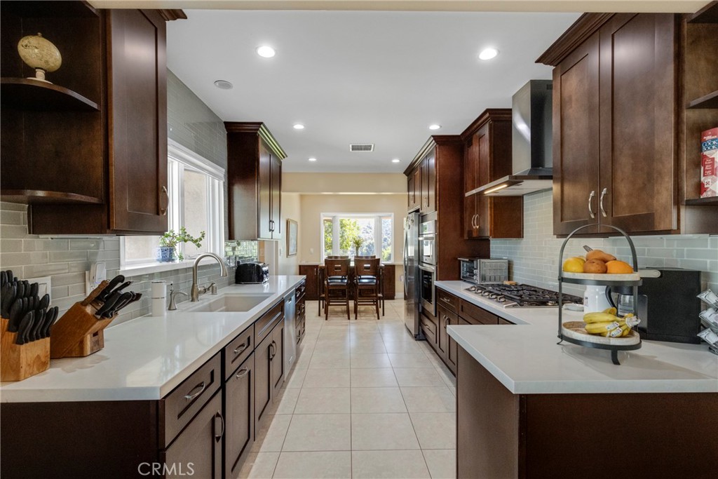 10070 Barling Street Property Photo 4