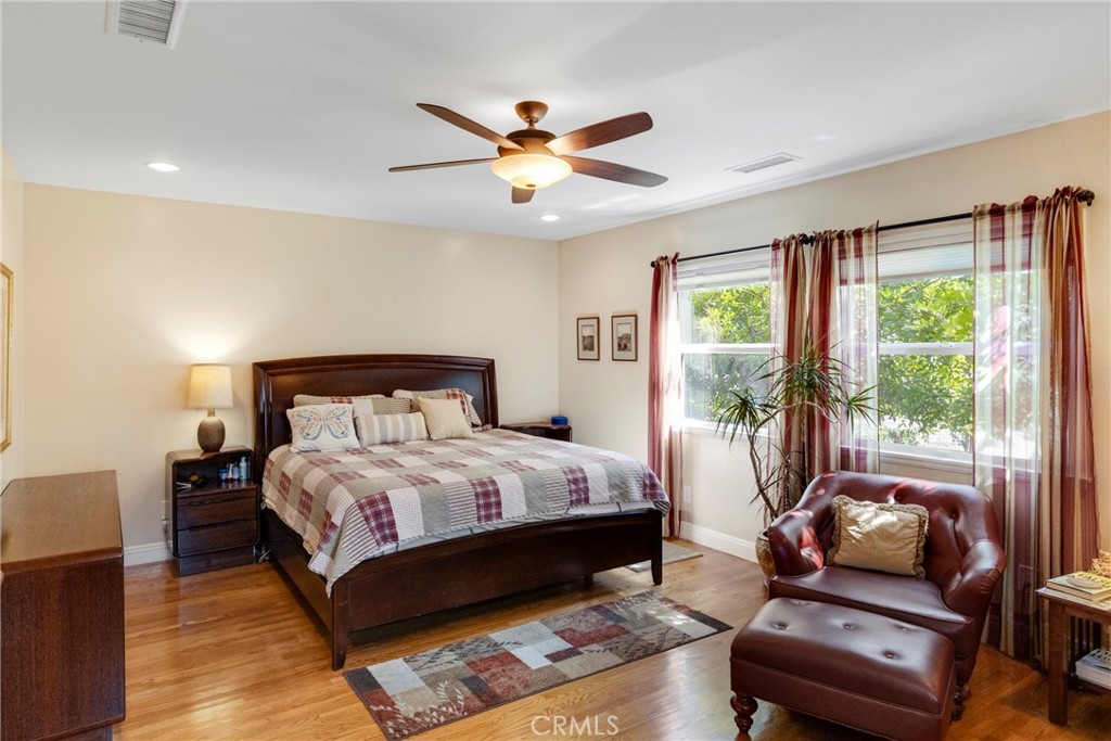 10070 Barling Street Property Photo 9