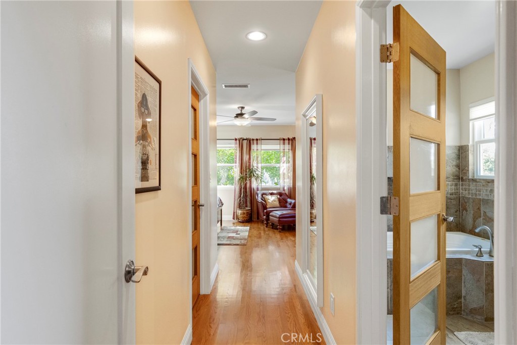10070 Barling Street Property Photo 11