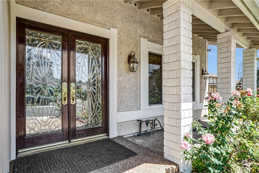 3835 Calle Alta Vista Property Photo 4