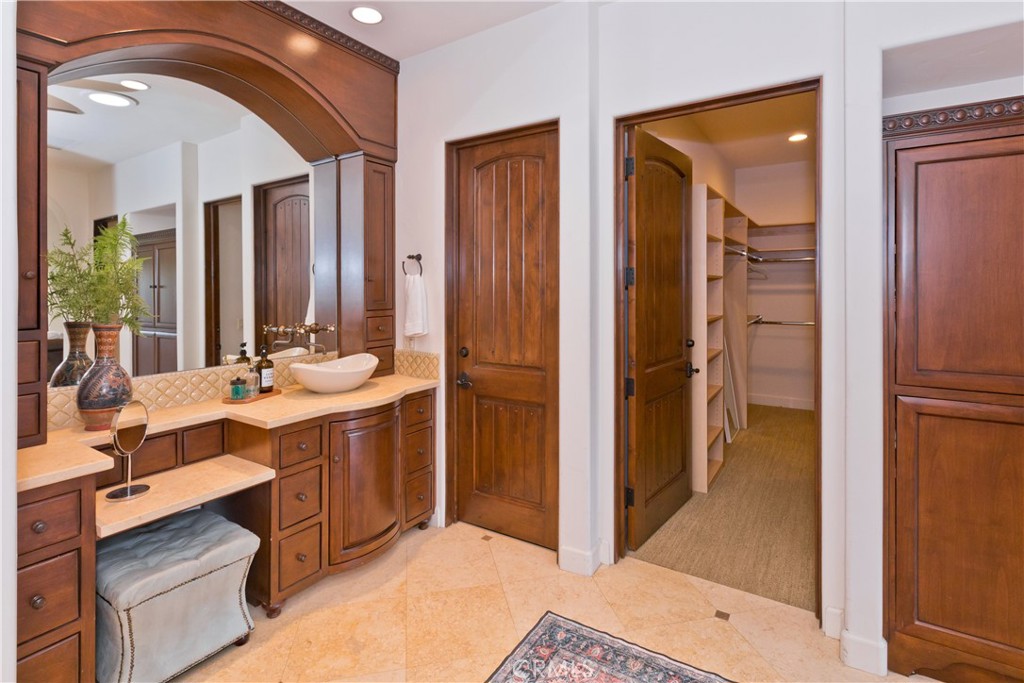 56145 Village Drive Property Photo 28