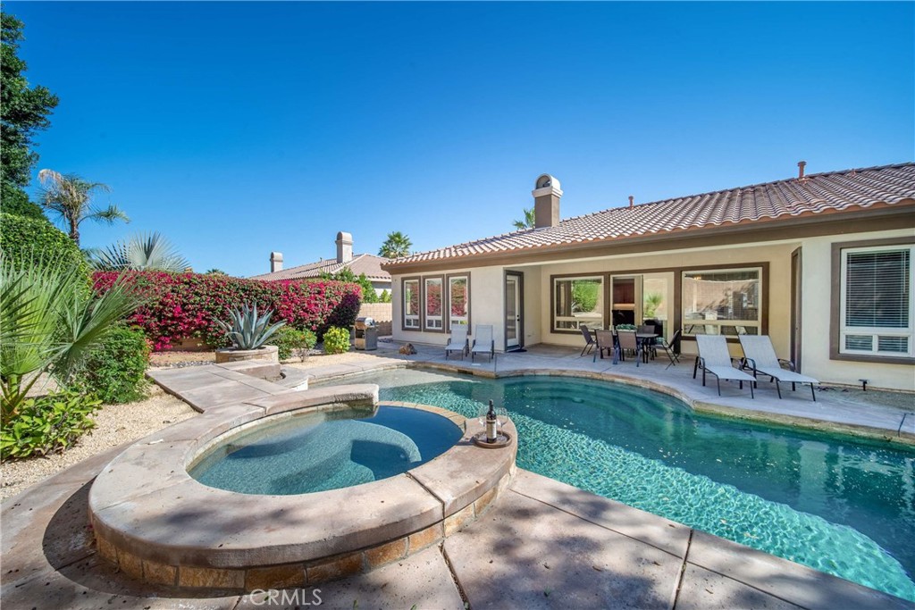 52345 Shining Star Property Photo 2