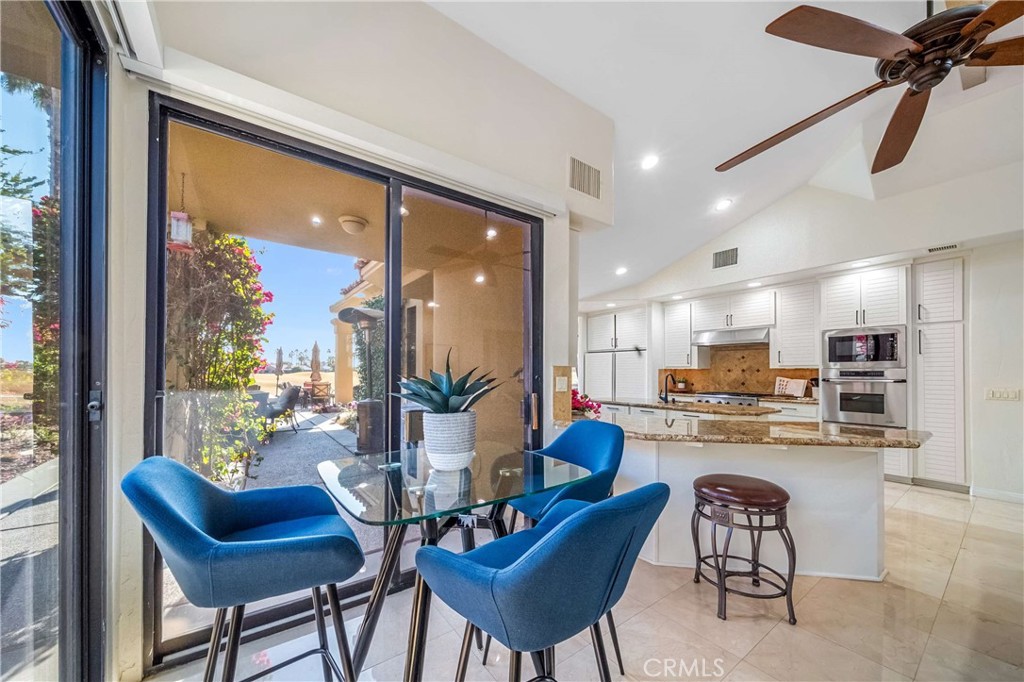 55840 Pebble Property Photo 12