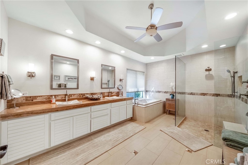 55840 Pebble Property Photo 33