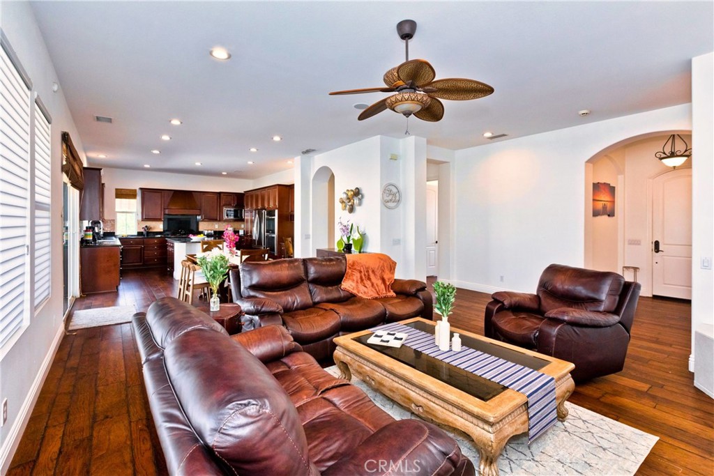 134 Tesori Drive Property Photo 2