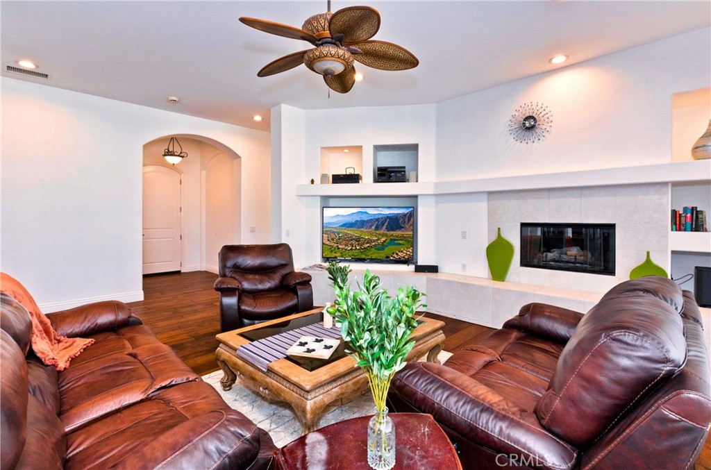134 Tesori Drive Property Photo 4
