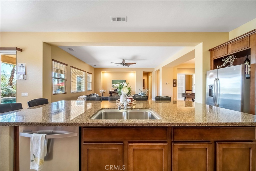 40834 Adriatico Property Photo 18