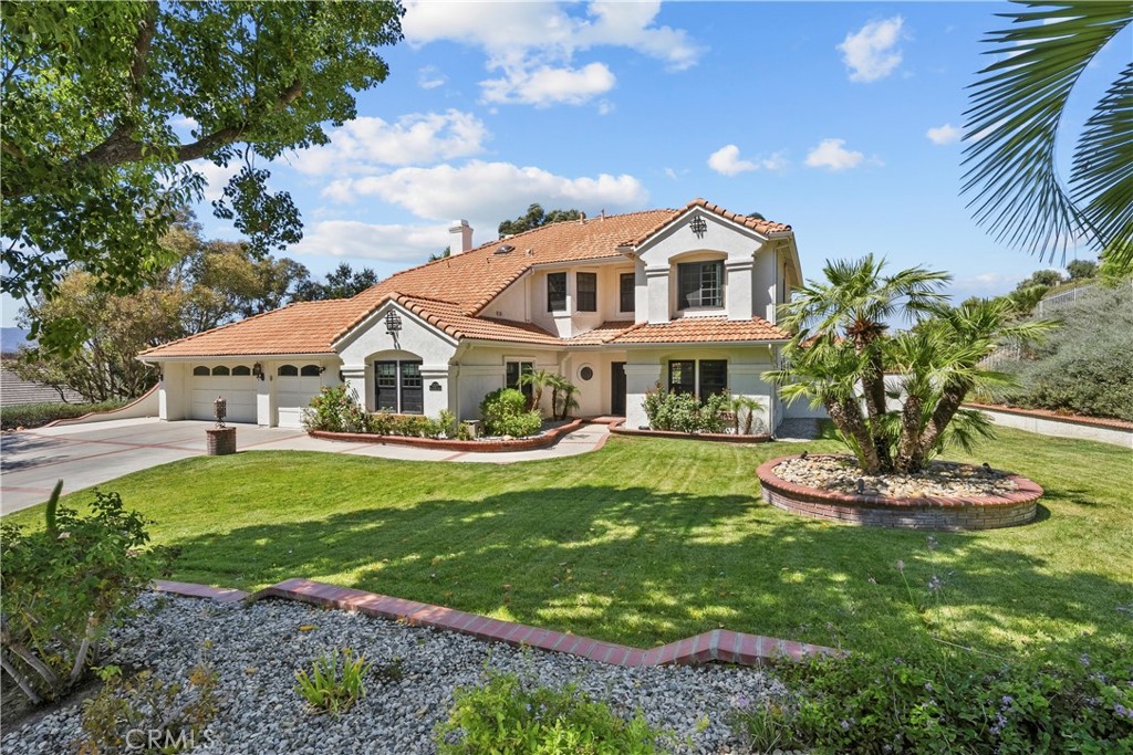 22239 Rolling Ridge Drive Property Photo 14