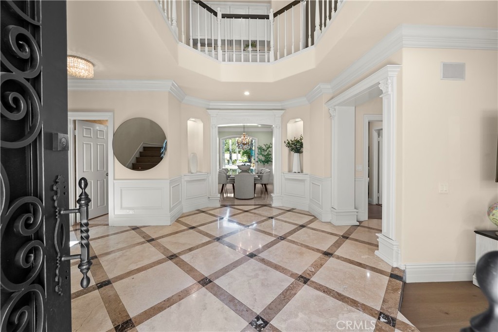 22239 Rolling Ridge Drive Property Photo 15