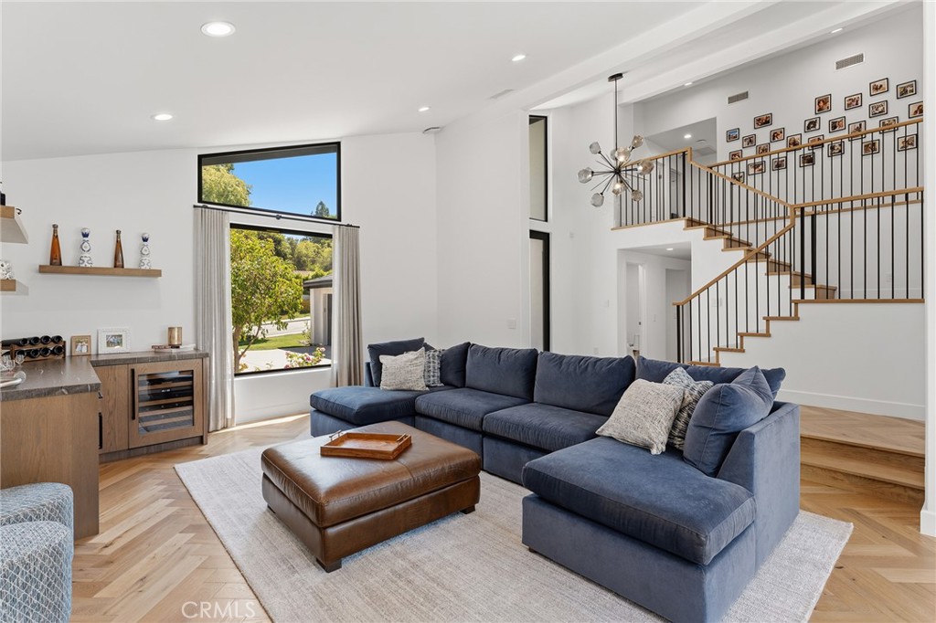 4425 Park Alisal Property Photo 4
