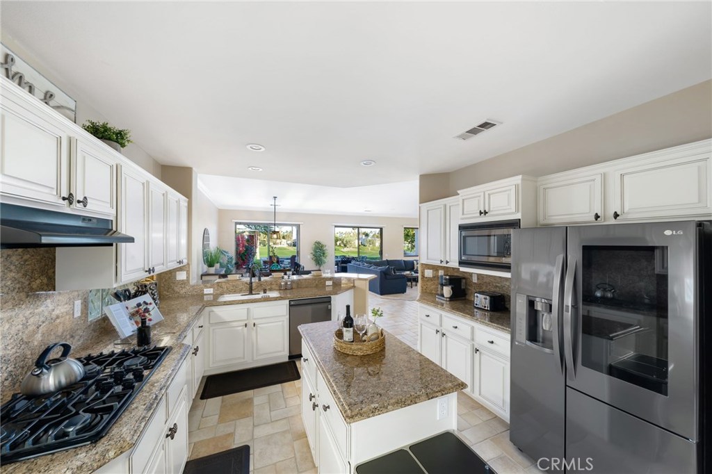 54994 Tanglewood Property Photo 15
