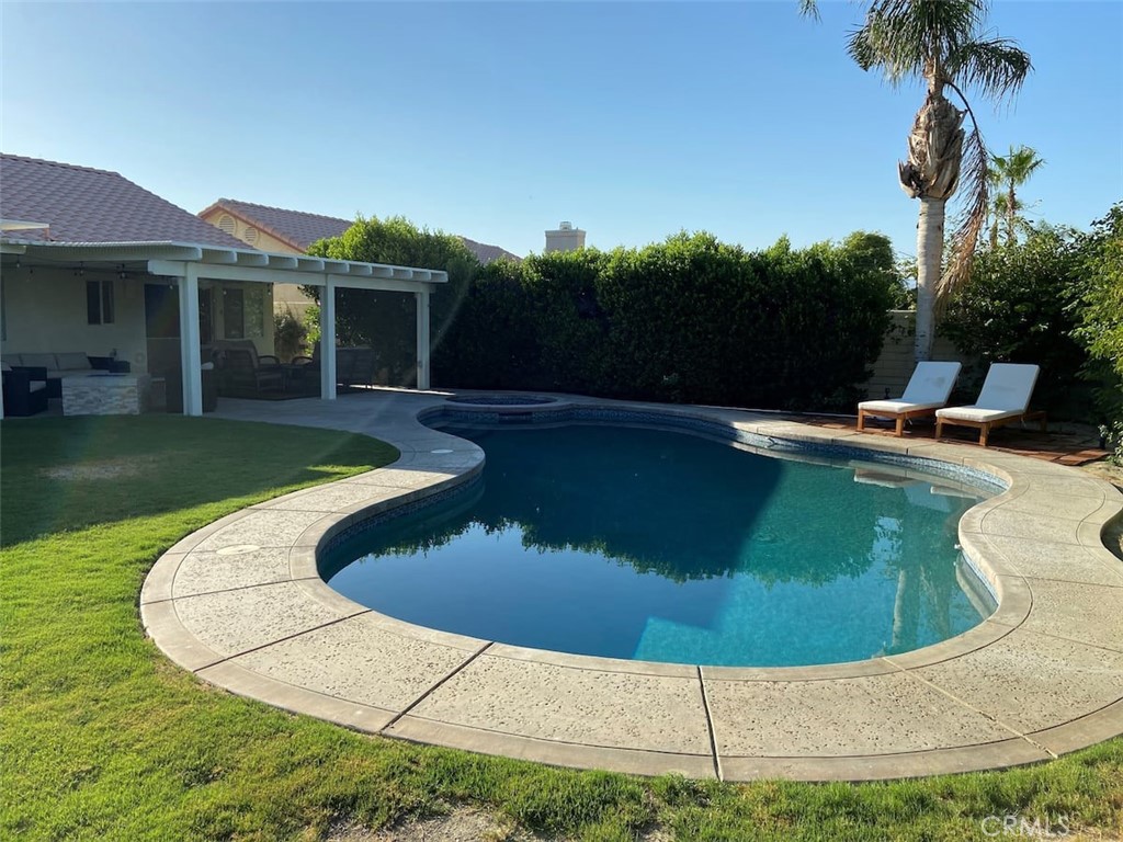 44270 Camino Lavanda Property Photo 4