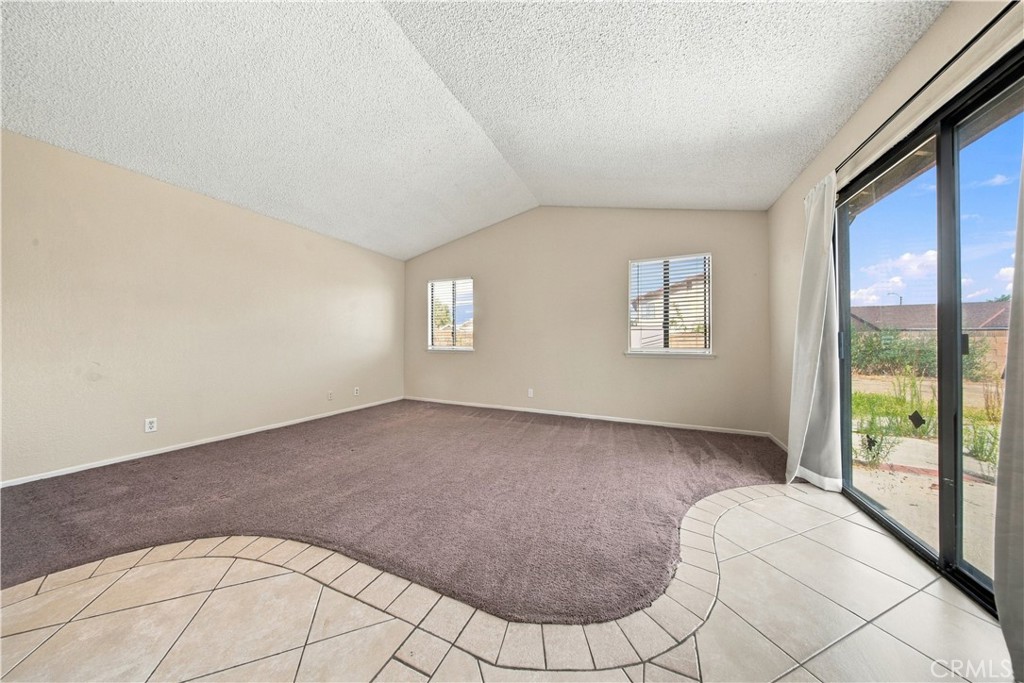 2533 Topaz Property Photo 14