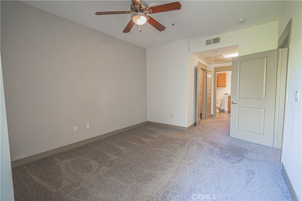 24595 Town Center 3302 Property Photo 15
