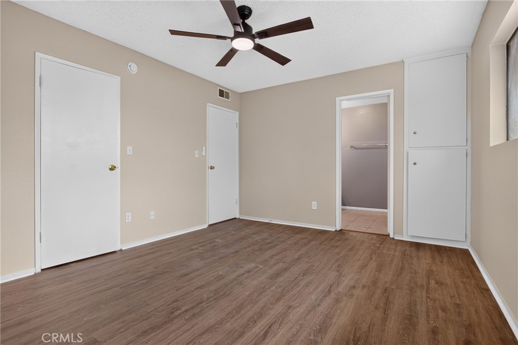 8355 Willis Avenue 18 Property Photo 14
