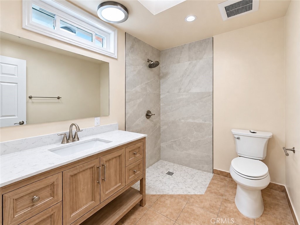 1126 Elm Avenue 4 Property Photo 9