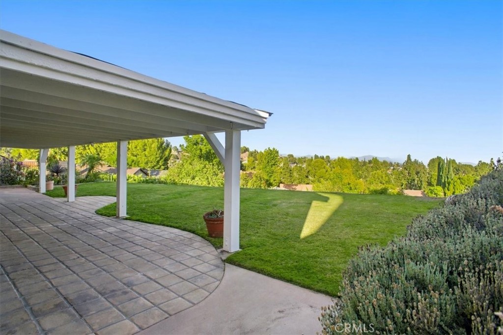 19110 Pala Mesa Place Property Photo 25