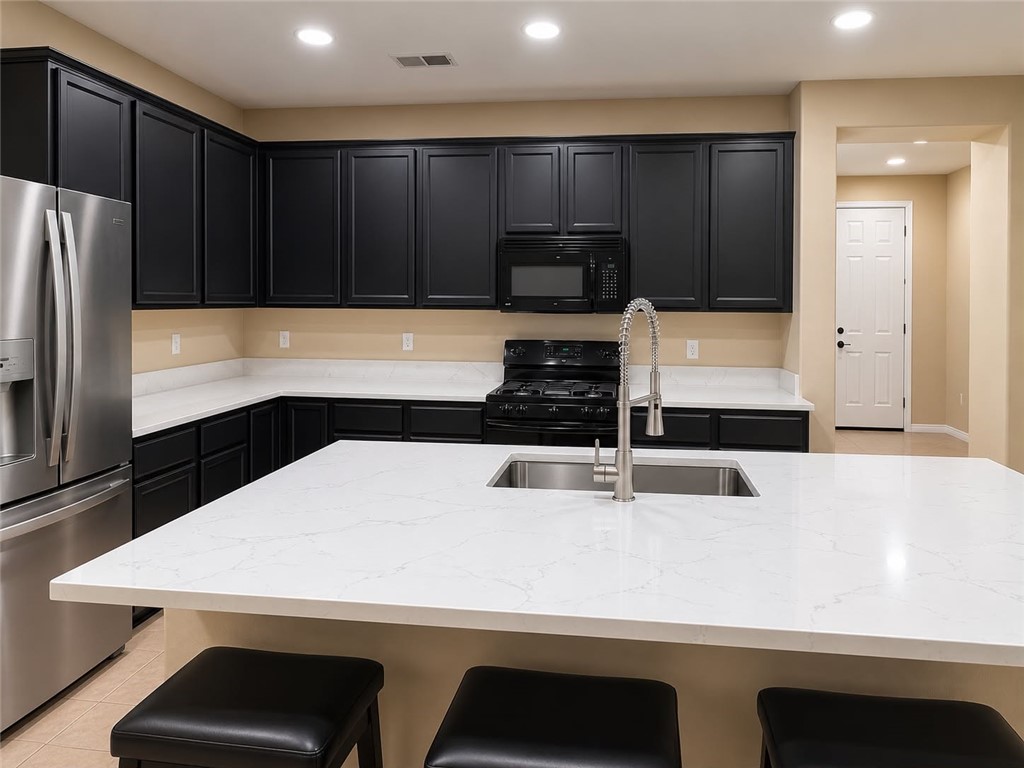 2421 Driftwood Property Photo 5