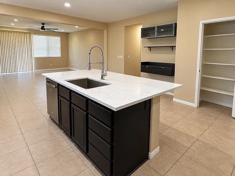 2421 Driftwood Property Photo 6